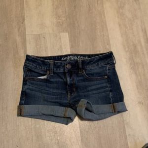 American eagle size 2 Jean shorts